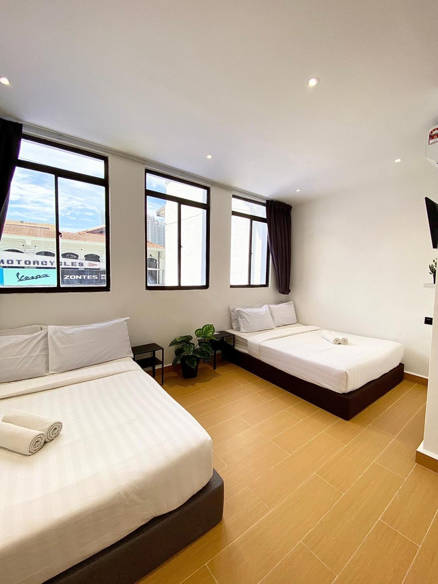 The 6N By Sky Hive Hotel George Town Exterior photo