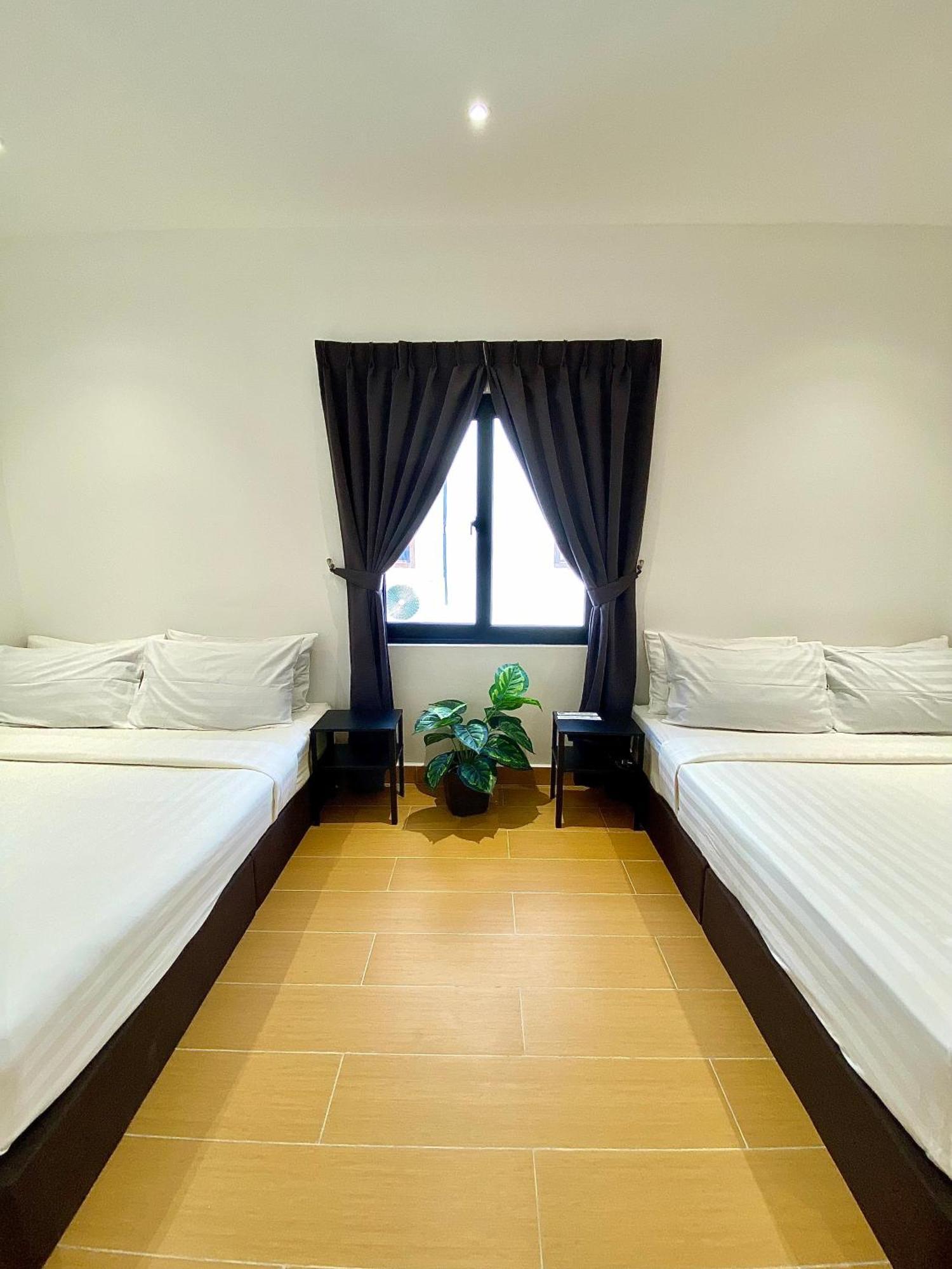 The 6N By Sky Hive Hotel George Town Exterior photo